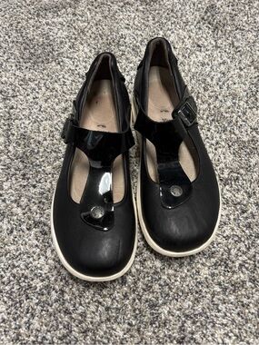 RARE Birkenstock "Tralee" Black T-Strap Mary Jane Shoes // Size US 7-7.5 EU 38